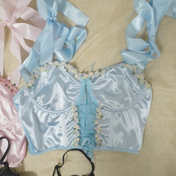 Shein and ROMWE Set Bundle of 3 Corset Bustier Tops - Picture 3 of 6